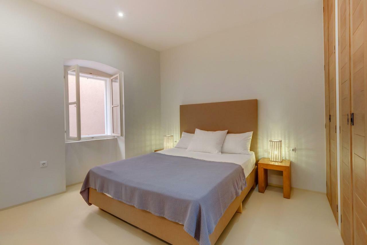 Apartments Argemonia Mali Losinj Bagian luar foto