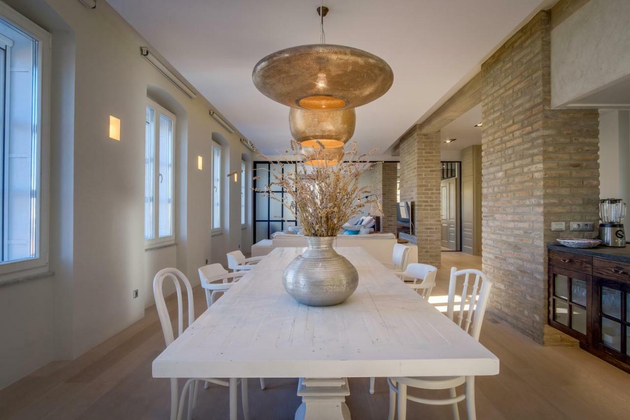 Apartments Argemonia Mali Losinj Bagian luar foto
